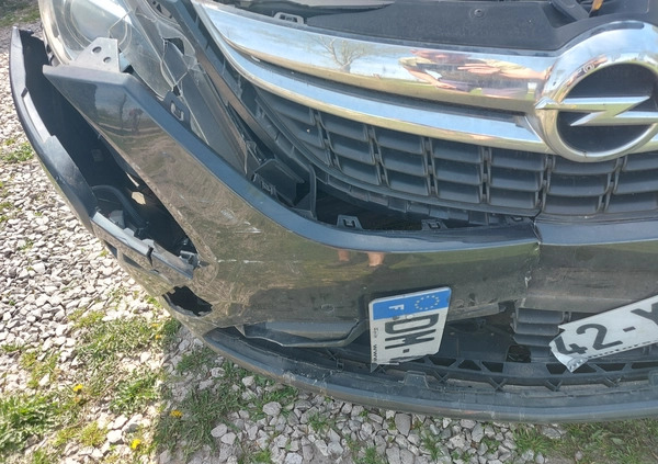 Opel Zafira cena 13900 przebieg: 282000, rok produkcji 2014 z Mielec małe 137